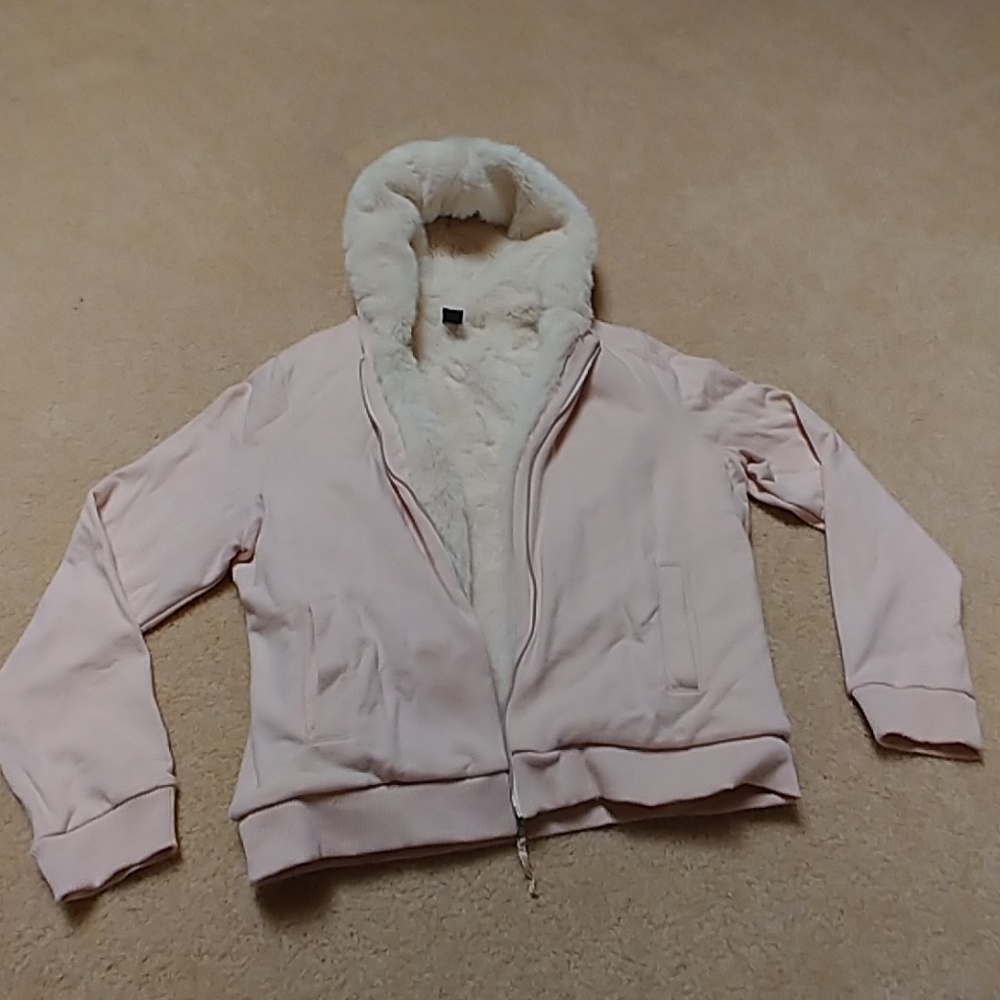🚫SOLD🚫 Gap Sweat jacket with faux fur.